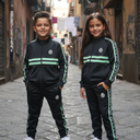 Kinder Trainingspakken