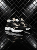 Vienna – Zwarte Strass Sneaker met Chunky Zool