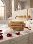 Nail Brush Wood – Hardworking Traveller