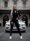 Queenie Zweiteiliger Trainingsanzug für Damen - Schwarz mit rosa Streifen