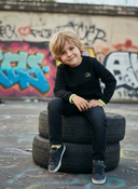 Sweater Tjabo - Kids, zwart met neon gele accenten